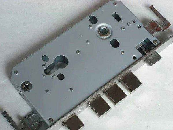 绵竹24小时上门开锁公司